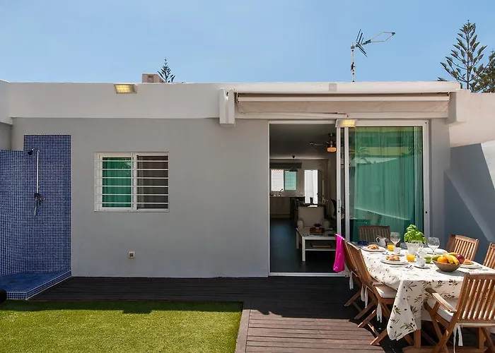 Bn04 By Villagrancanaria