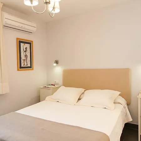 Bn04 By Villagrancanaria