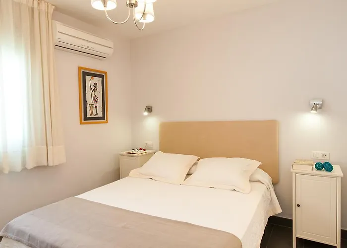 Bn04 By Villagrancanaria